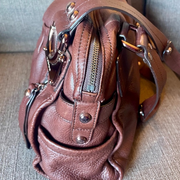 B Makowsky Pebbled Brown Leather Handbag Double Strap Bronze Hardware EUC - Picture 4 of 10